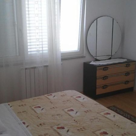 Apartments With A Parking Space Supetarska Draga - Donja, Rab - 11237 الغرفة الصورة